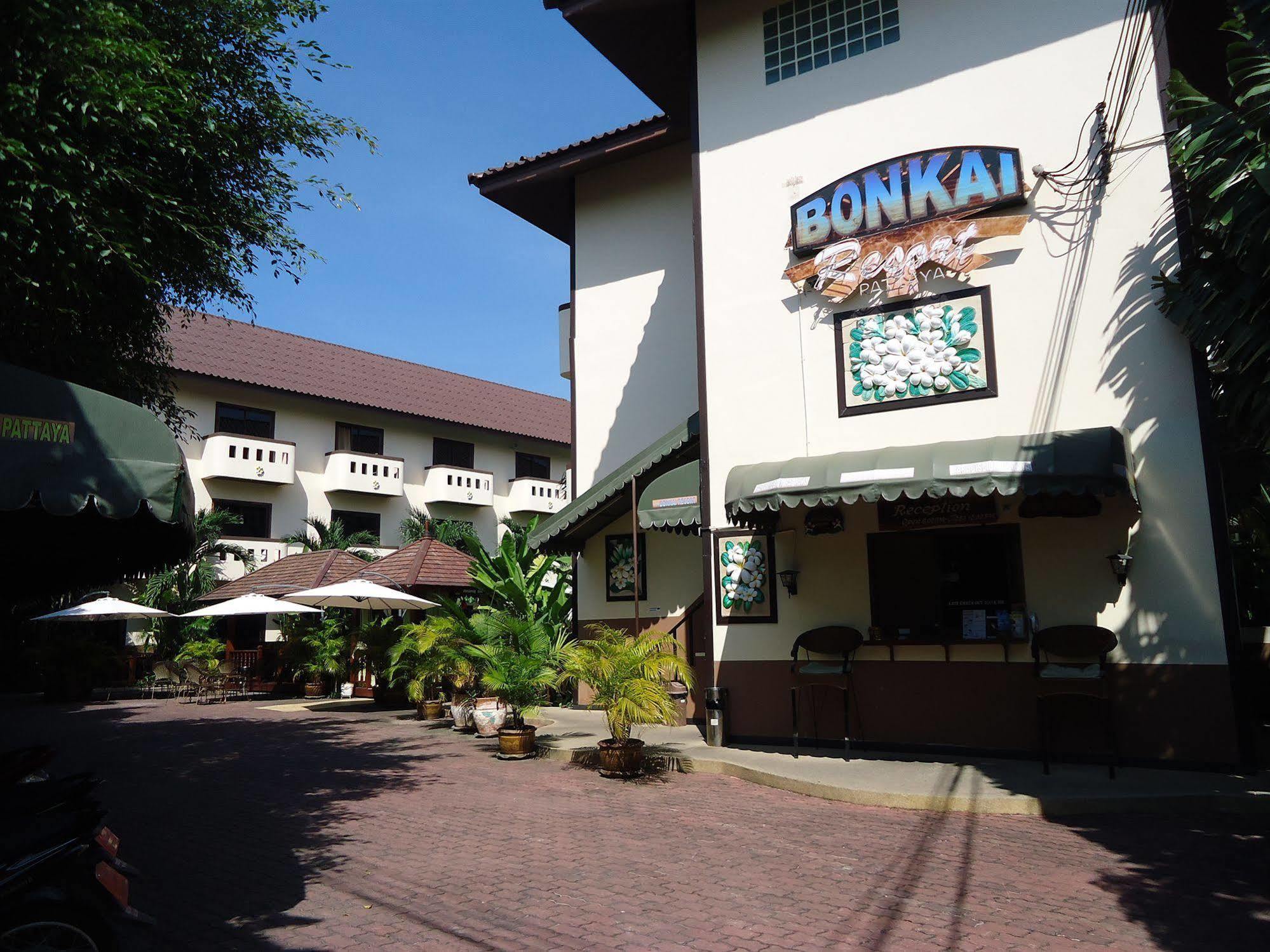 Bonkai Resort Pattaya Exterior photo
